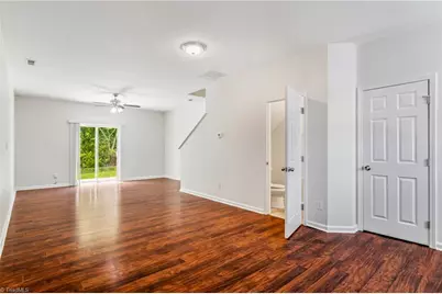 105 Sommerwall Place, Greensboro, NC 27405 - Photo 3