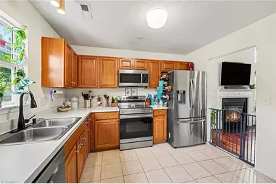 3513 Sunset Hollow Court, High Point, NC 27265 - Photo 13