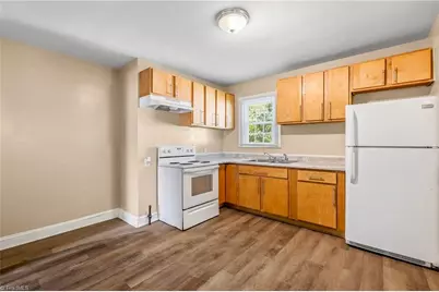 437 W 24th Street, Winston-Salem, NC 27105 - Photo 13