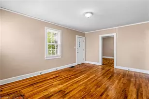 437 W 24th St, Winston-Salem, NC 27105 - Photo 7