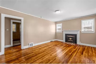 437 W 24th Street, Winston-Salem, NC 27105 - Photo 5