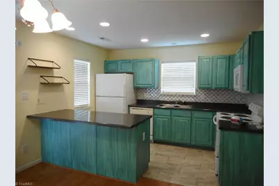 4339 Carlys Way, Greensboro, NC 27410 - Photo 3