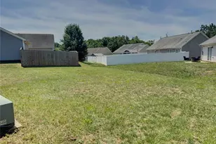 5828 Huckleberry Ct, Winston-Salem, NC 27105 - Photo 27