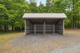 104 Willowbrook Dr, Thomasville, NC 27360 - Photo 49