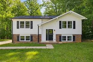 821 Prince Edward Rd, Kernersville, NC 27284 - Photo 1