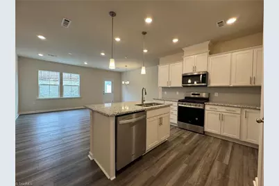 877 Falls Grove Trail, High Point, NC 27265 - Photo 5