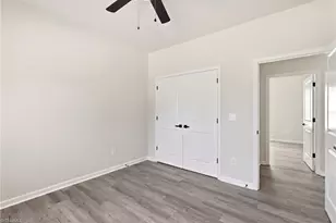 2225 Motley St, Burlington, NC 27217 - Photo 9