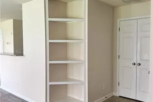 4306 Timberbrooke Dr, Greensboro, NC 27409 - Photo 7