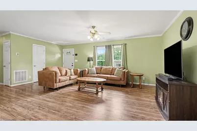 809 Carolina Avenue, Thomasville, NC 27360 - Photo 5