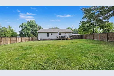 809 Carolina Avenue, Thomasville, NC 27360 - Photo 21