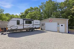 433 Belvue Dr, Mount Airy, NC 27030 - Photo 39