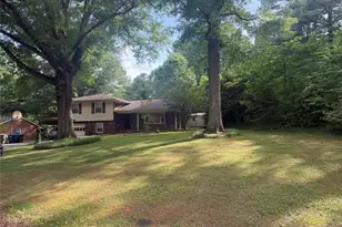 2050 Independence Rd, Winston-Salem, NC 27106 - Photo 3
