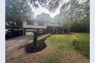 2050 Independence Road, Winston-Salem, NC 27106 - Photo 3