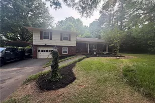 2050 Independence Rd, Winston-Salem, NC 27106 - Photo 3