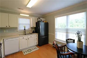 214 Troonsway Rd, Winston-Salem, NC 27127 - Photo 7