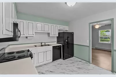4704 Cabot Drive, Greensboro, NC 27407 - Photo 11