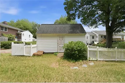 532 Central Avenue, Burlington, NC 27215 - Photo 9