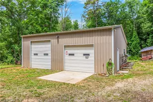 172 Foster Mill Rd, Wilkesboro, NC 28697 - Photo 23