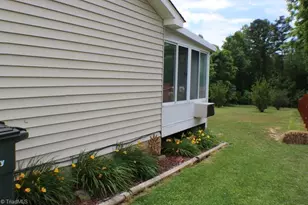 259 Chatham Rd, Mount Airy, NC 27030 - Photo 9