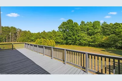 2070 Grooms Road, Reidsville, NC 27320 - Photo 25