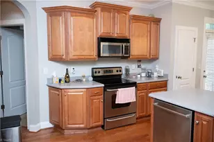 6407 Calvary Way, Thomasville, NC 27360 - Photo 13