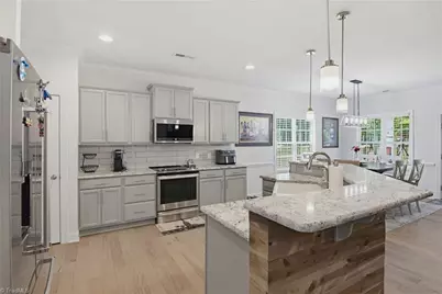 5009 Labella Court, Kernersville, NC 27284 - Photo 15