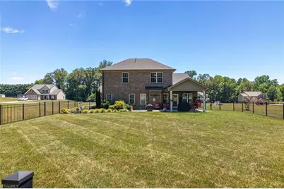 5009 Labella Court, Kernersville, NC 27284 - Photo 37