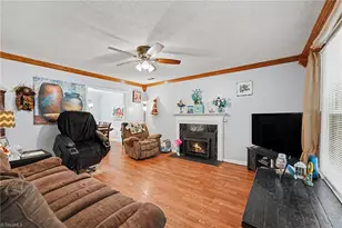 153 Winfield Dr, King, NC 27021 - Photo 9