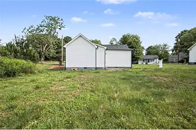 1436 Delaware Avenue, Eden, NC 27288 - Photo 17