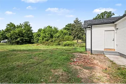 1436 Delaware Avenue, Eden, NC 27288 - Photo 15