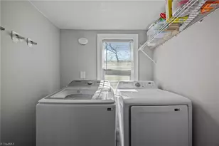 625 Flynn St, Eden, NC 27288 - Photo 13