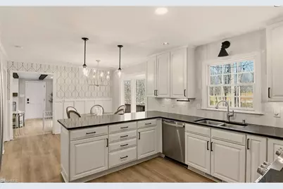 4938 Hackamore Road, Greensboro, NC 27410 - Photo 11