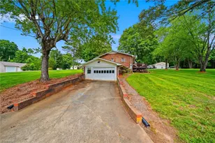 141 Marview Dr, Boonville, NC 27011 - Photo 39