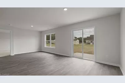 408 Jack Pine Street, Thomasville, NC 27360 - Photo 17