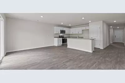 408 Jack Pine Street, Thomasville, NC 27360 - Photo 19