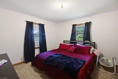 605 Clarksbury Church Road, Thomasville, NC 27360 - Photo 17
