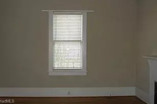 215 Orchard St, Mount Airy, NC 27030 - Photo 9