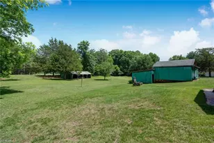 1315 Rosemary St, Reidsville, NC 27320 - Photo 29