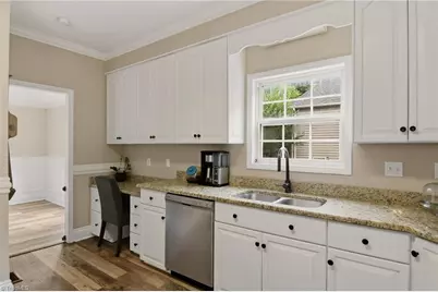 1733 Abbottsford Drive, Kernersville, NC 27284 - Photo 9