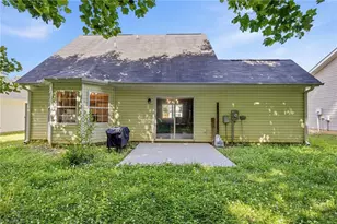 3389 Tinley Park Dr, Winston-Salem, NC 27107 - Photo 23