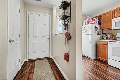 525 Highland Park Drive #D, Eden, NC 27288 - Photo 5