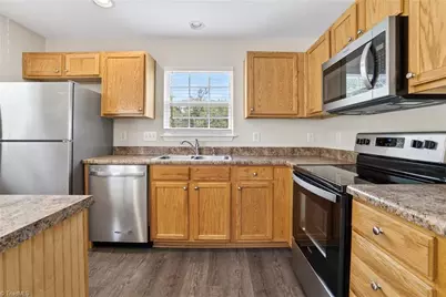 614 Grasswren Way, Greensboro, NC 27409 - Photo 9