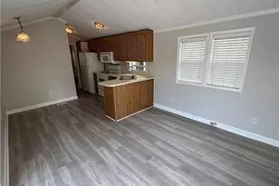 115 Badin Vw Rd, New London, NC 28127 - Photo 9