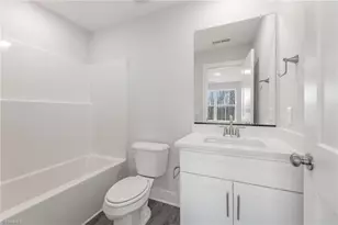 4653 Canter Pk Ln, Greensboro, NC 27410 - Photo 27