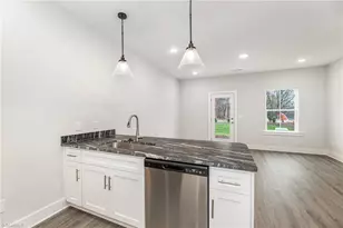 4653 Canter Pk Ln, Greensboro, NC 27410 - Photo 11