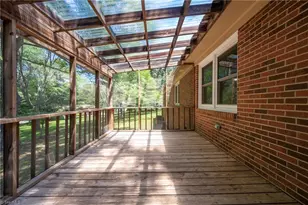 4484 Cotswold Rd, Pfafftown, NC 27040 - Photo 7