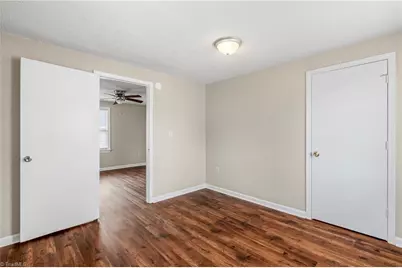 104 S Raleigh Street, Greensboro, NC 27401 - Photo 11