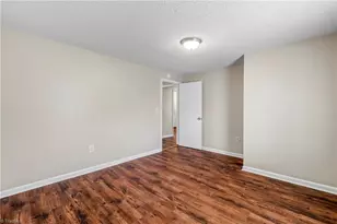 104 S Raleigh St, Greensboro, NC 27401 - Photo 19