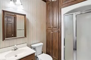 114 Willoughby Park Dr, High Point, NC 27265 - Photo 19