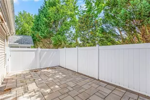 1595 Langdon Village Dr, Clemmons, NC 27012 - Photo 31